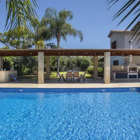 Your Beautiful Holiday Villa Close To The Beach, Protaras Villa 1451 Вилла