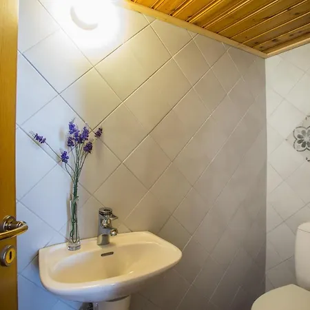 Your Beautiful Holiday Villa Close To The Beach, Protaras Villa 1451 איה נאפה